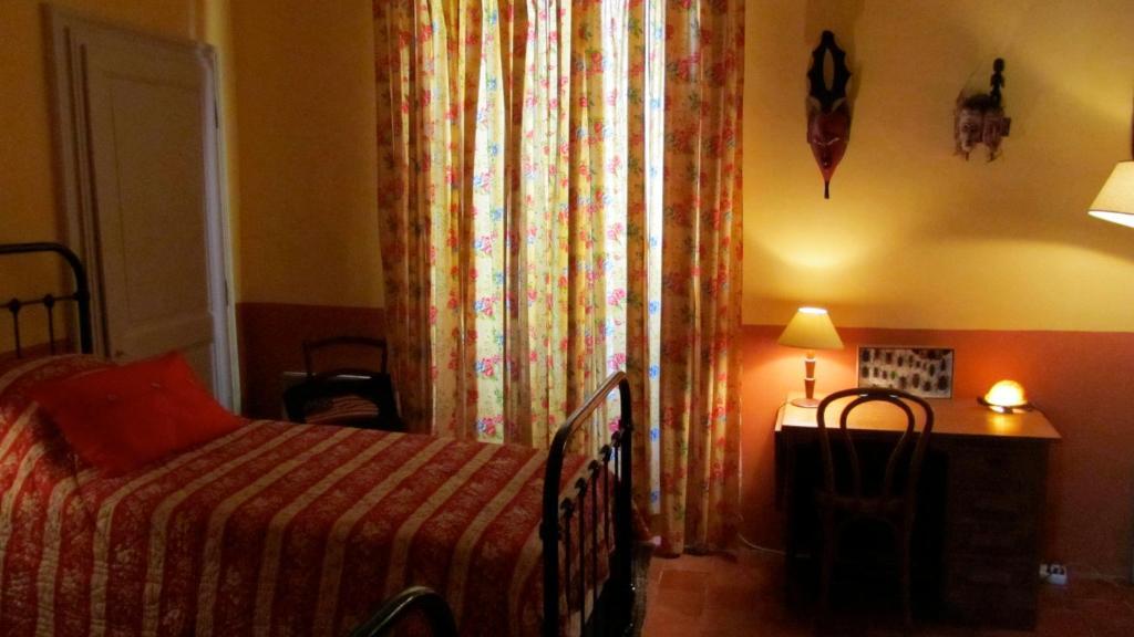 Maison D'Hotes La Boca Sommières Szoba fotó