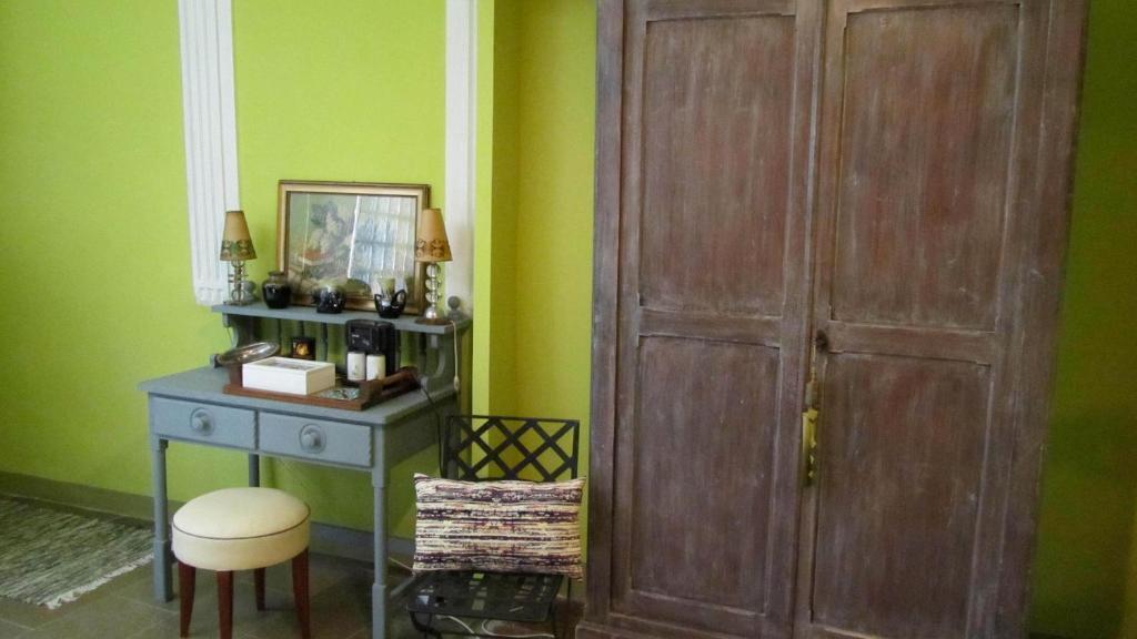 Maison D'Hotes La Boca Sommières Szoba fotó